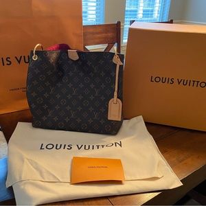 Louis Vuitton Graceful PM MNG PIVOINE